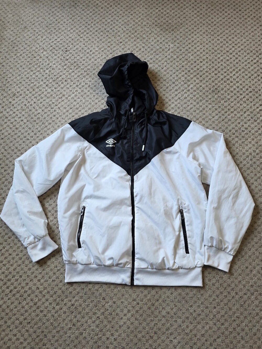 Umbro Men’s Black & White Hooded Windbreaker Jacket